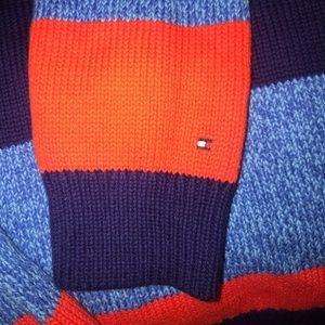Tommy Hilfiger sweater